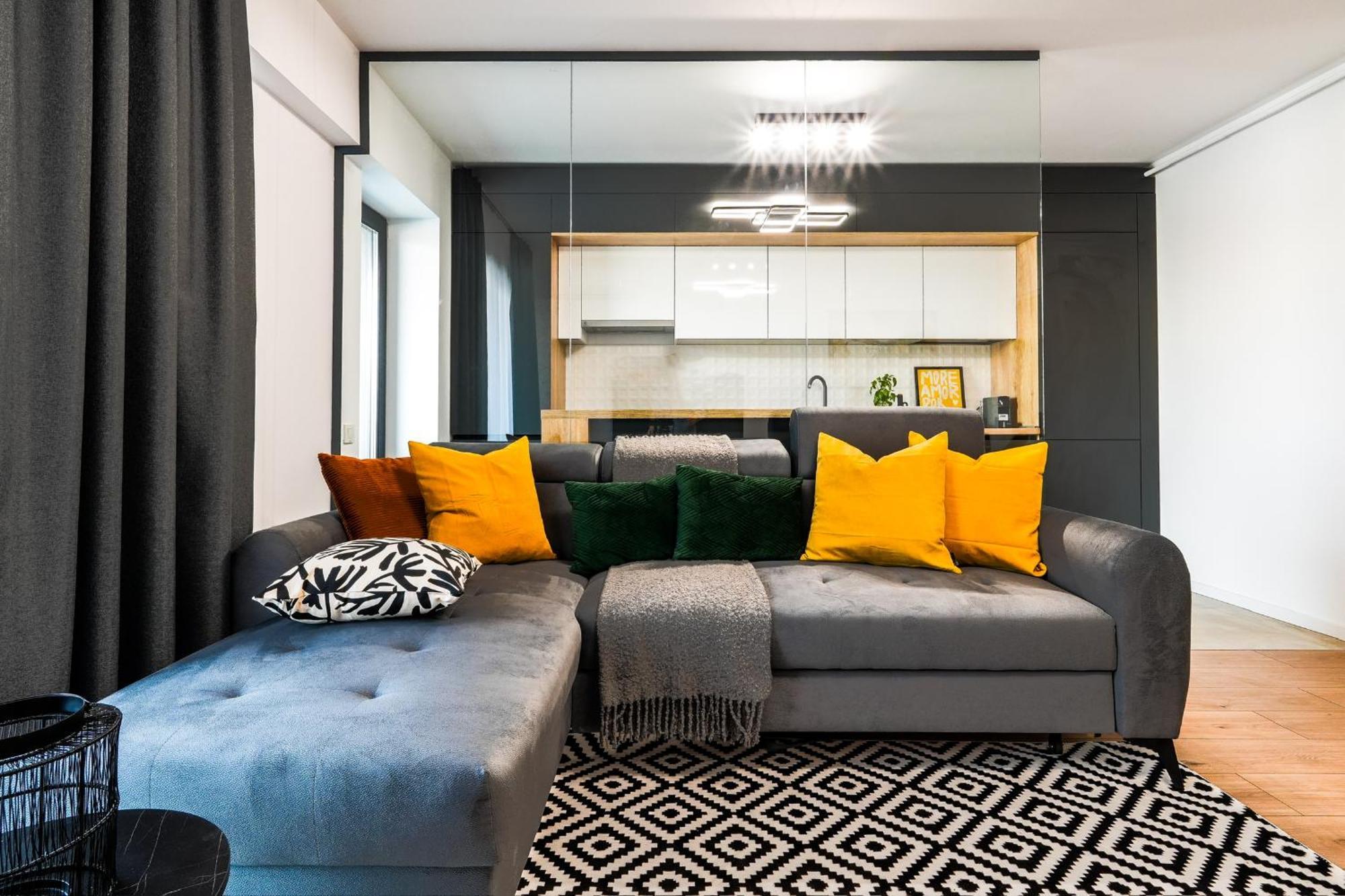 Sandra - Park-View Apt With Balcony & Parking Βουκουρέστι Εξωτερικό φωτογραφία