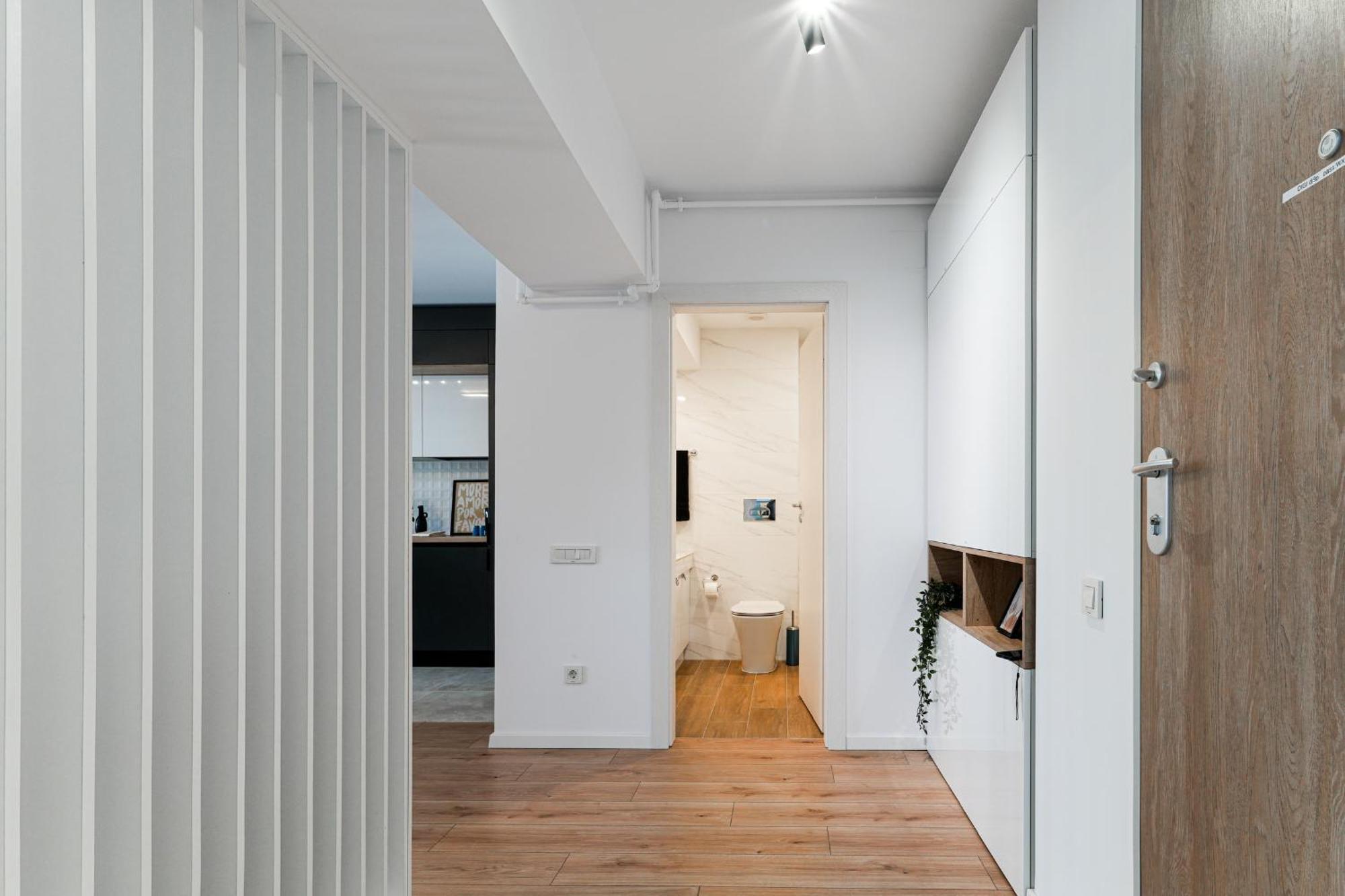 Sandra - Park-View Apt With Balcony & Parking Βουκουρέστι Εξωτερικό φωτογραφία
