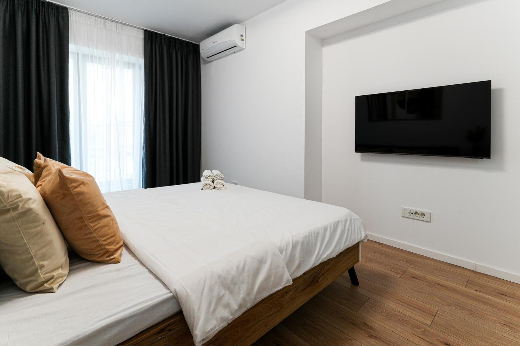 Sandra - Park-View Apt With Balcony & Parking Βουκουρέστι Εξωτερικό φωτογραφία