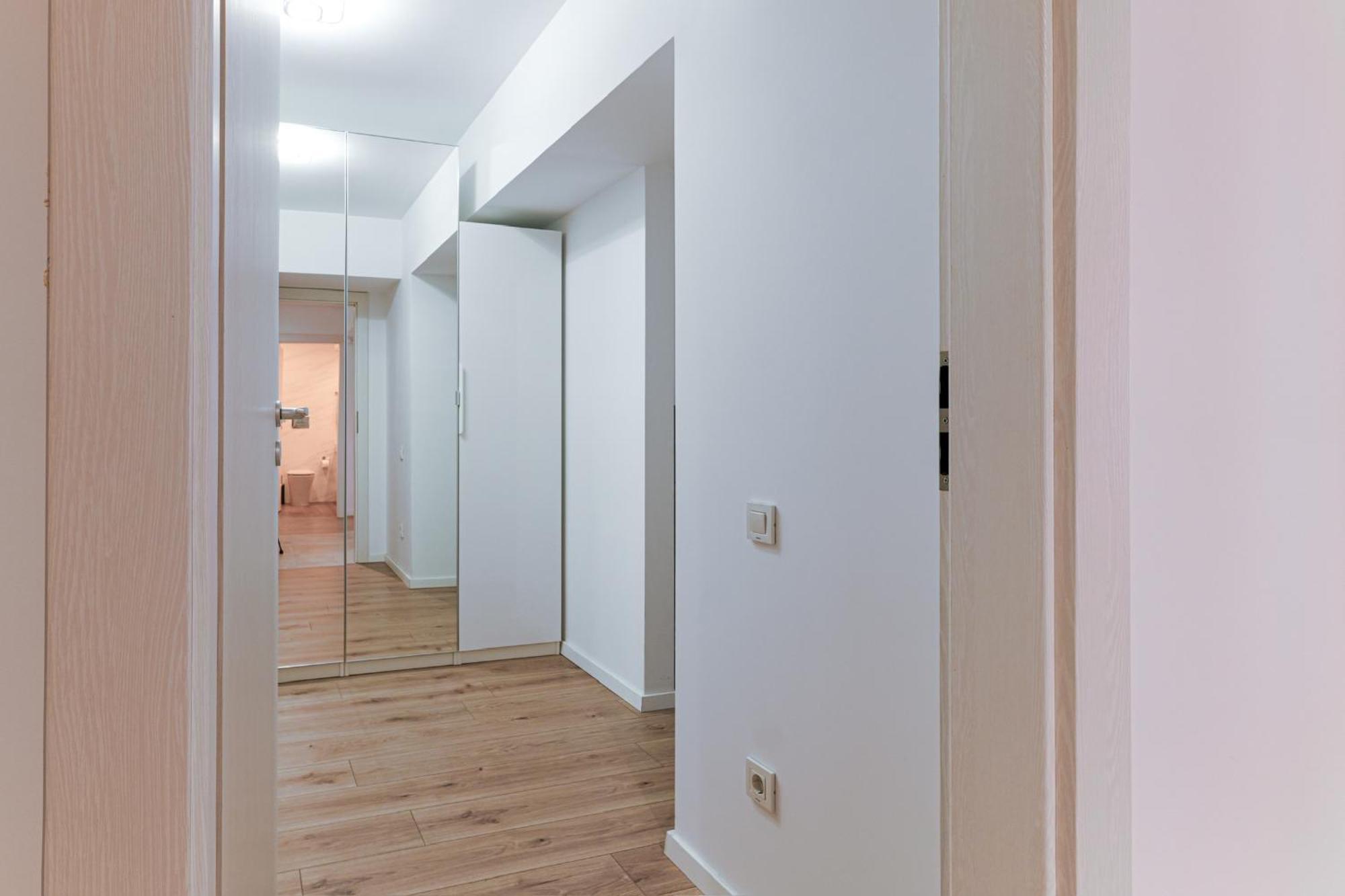 Sandra - Park-View Apt With Balcony & Parking Βουκουρέστι Εξωτερικό φωτογραφία
